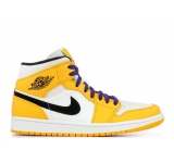 AIR JORDAN 1 MID SE 